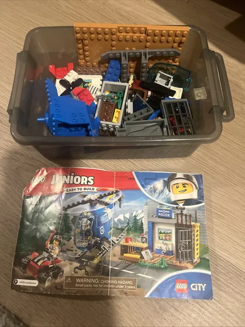 LEGO Juniors City 10751 Mountain Police Chase - Complete - No Box
