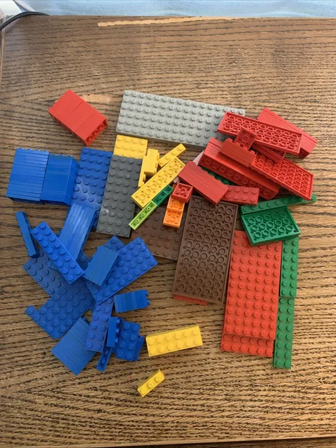 180 LEGO Bricks Thin Bricks Various Colors and Sizes Bulk Lot