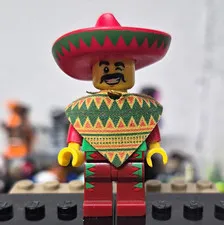 LEGO The Lego Movie Series, Taco Tuesday Guy
