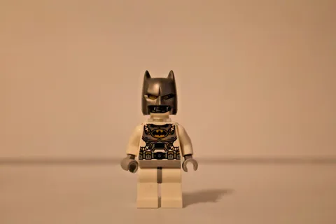 LEGO SPACE BATMAN - Super Heroes Minifigure sh146 - 2015