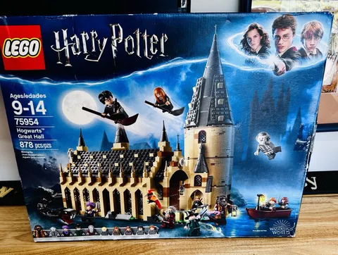 LEGO Harry Potter: Hogwarts Great Hall (75954) 100% Complete Sealed Bags