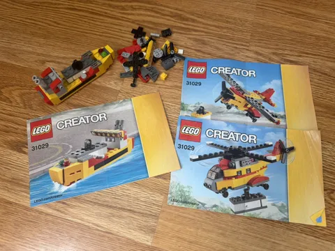 LEGO Set 31029 - Creator 3 in 1 - Cargo Helicopter-  RETIRED Used Set Incomplete