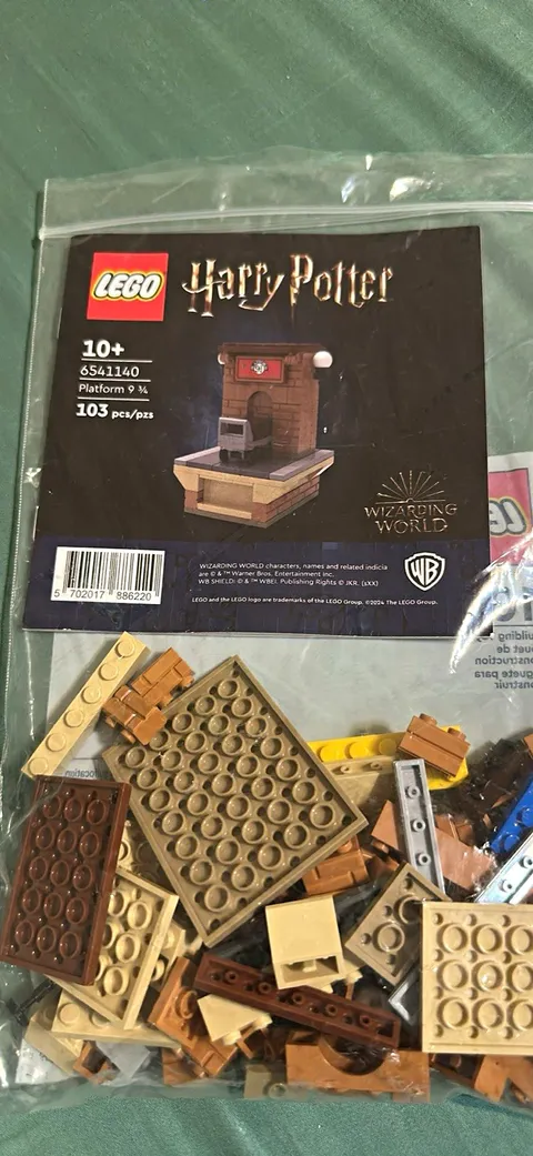 LEGO Harry Potter Platform 9 3/4 Polybag 103pc Bulk Lot MPN 6541140