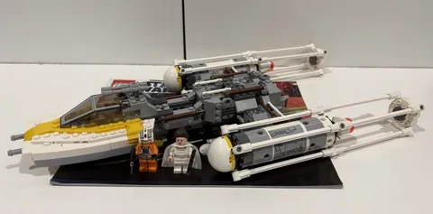 LEGO Star Wars: Gold Leader's Y-Wing Starfighter (9495) Used Complete -Astromech