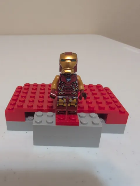 LEGO Minfigure Ironman Mark 85 Armor 76131 Marvel 