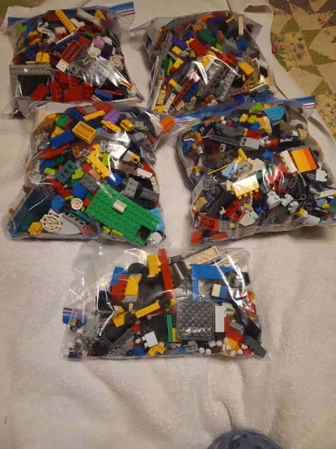 Lego Misc Pieces 40 Lbs