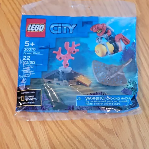 LEGO City 30370 Ocean Diver Polybag Set 22 Pieces Age 5+ Nat Geo Support
