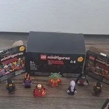 LEGO Dungeons & Dragons Minifigures Lot Series 71047 (MPN 71047)  Box set 66765