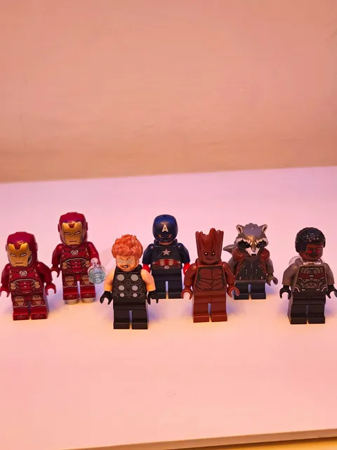 LEGO Marvel Minifigure Lot Iron Man Thor Captain America Groot Rocket Raccoon