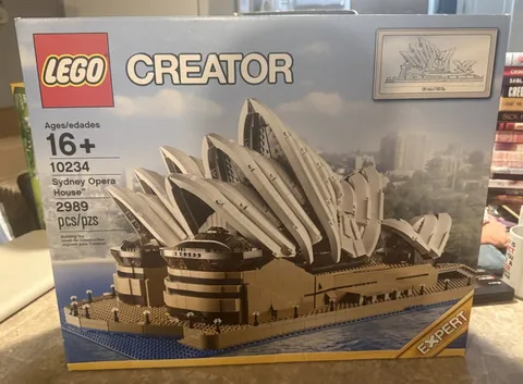 LEGO Creator Expert: Sydney Opera House 10234