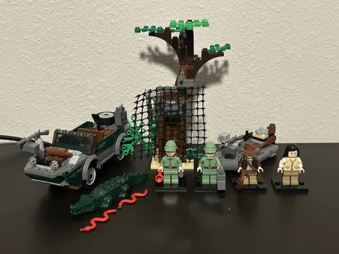LEGO 7625 Indiana Jones River Chase 100% Complete