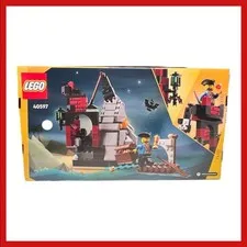 New LEGO Creator 40597 Scary Pirate Island 2023 Retired