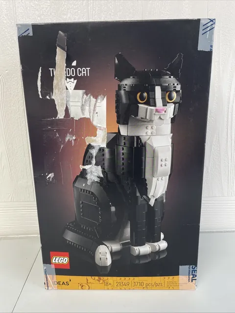 LEGO Ideas: Tuxedo Cat (21349) Open Damaged Box Complete