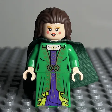 LEGO Winifred Sanderson Minifigure Disney Hocus Pocus Ideas 21341 idea162 1X