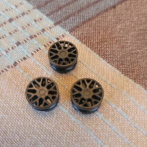 (3) Lego part number 93595 11mm x 6 mm 8 Y spokes black