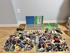 12+ Pounds Vintage Lego Blocks Parts Space Technic Pirate Ship Baseplates