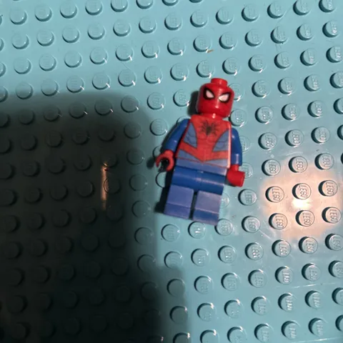 Lego Marvel Super Heroes Minifigure Spider-Man Dark Red Web Pattern 76133 76146!