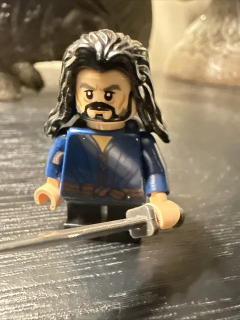 LEGO Thorin Oakenshield Minifigure lor083 - The Hobbit Lake-town Chase 79013
