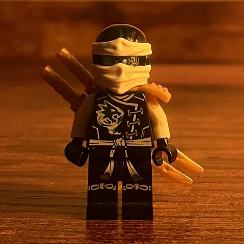 Authentic LEGO Ninjago Zane Skybound minifigure 70603 njo0189 Rare Genuine