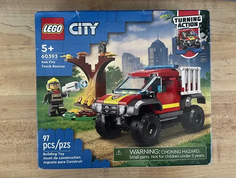 LEGO City 4X4 FIRE TRUCK RESCUE 97pc 60393 NEW Sealed NiB 1 Minifig Retired B080