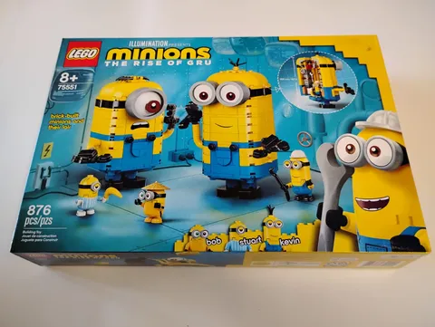 LEGO Brick-built Minions and their Lair Minions 75551 - NISB