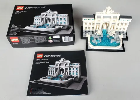🟢 LEGO ARCHITECTURE 21020 FONTANA DI TREVI COMPLETA E MONTATA