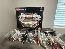 LEGO CREATOR: Old Trafford - Manchester United (10272)