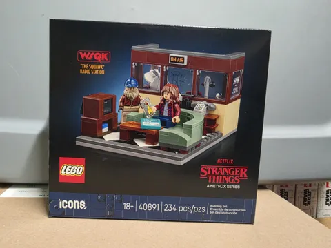 LEGO 40891 Stranger Things: WSQK Radio Station – NEW & SEALED – Highly Sought