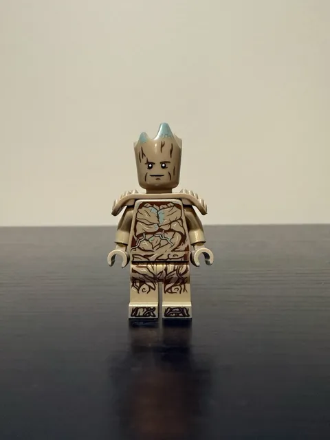 Lego Marvel Super Heroes Teen Groot Minifigure sh0874