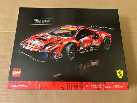 LEGO TECHNIC Ferrari 488 GTE AF Corse #51” 42125 Brand New In Factory Sealed box