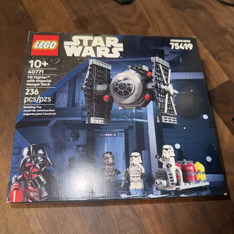 LEGO 40771 TIE Fighter™ with Imperial Hangar Rack – IN HAND Sealed Brand New