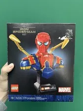 LEGO Marvel Iron Spider-Man Bust 76326 Sealed New Exclusive Minifigure