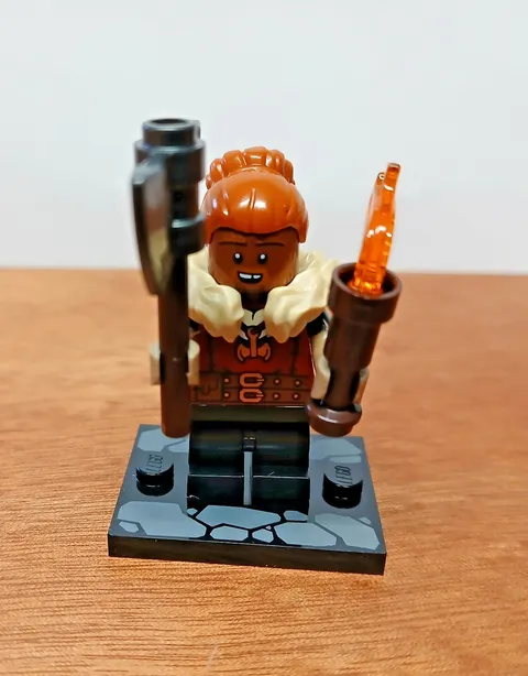 Dungeons & Dragons Lego Minifigures 71047 Barbarian