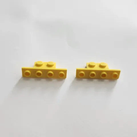 Lego Part 2436 (2pcs) 1x2-1x4 Bracket Car Truck Headlight Bumper Yellow