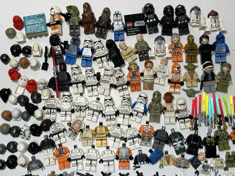 Huge LEGO Star Wars Minifigure Lot Clone Stormtroopers Boba Fett Chewbacca R2D2