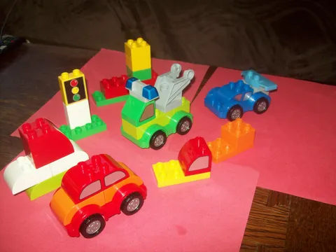 LEGO DUPLO TOWN TRAFFIC PARTS FOR SET # 10552 CREATIVE CARS