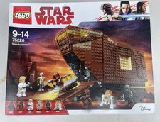 LEGO Star Wars 75220 Sandcrawler slightly damaged box, Sealed New