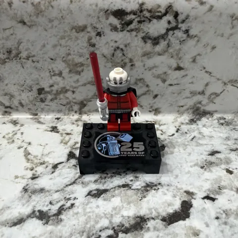 LEGO Darth Malak Minifigure From Set 75379 25 Years Star Wars Sith