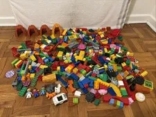 Huge Lot Of Assorted Mega Blocks & Lego Duplo Bricks & Figures Authentic