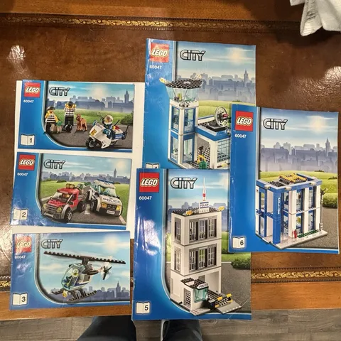 Instruction booklets ONLY LEGO® City Police Station #60047 Year: 2014