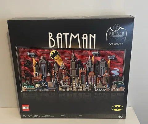 LEGO Super Heroes Batman the Animated Series Gotham City 76271 - Fast Shipping!