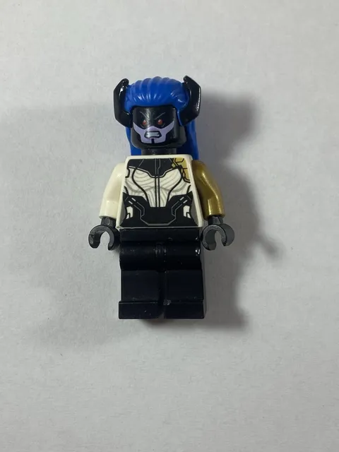 Lego Marvel Proxima Midnight Minifigure sh500 Infinity War