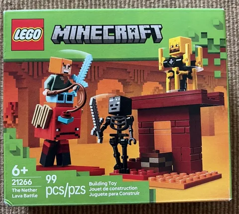 LEGO Minecraft: The Nether Lava Battle (21266)