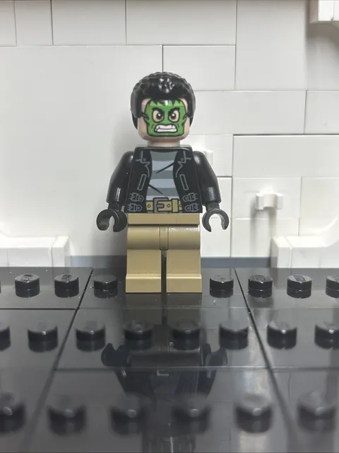 Lego Masked Robber 76082 Spider-Man Homecoming Super Heroes Minifigure