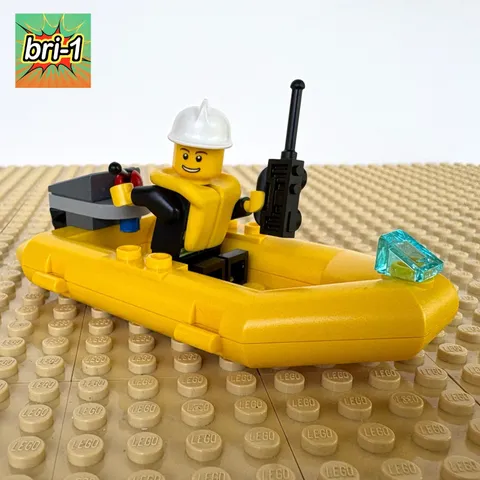 LEGO City, Fire: Fireman + Yellow Rubber Raft,  cty0116b, 7207, FIRE BOAT, 2010