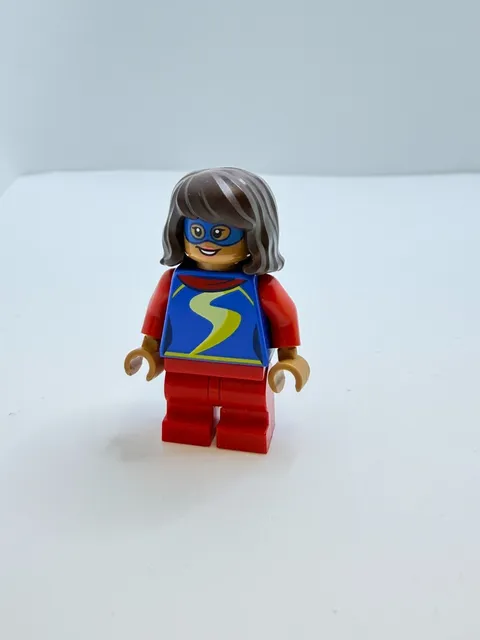 Lego Super Heroes Spidey and his Amazing Friends Ms. Marvel Minifigure sh0799