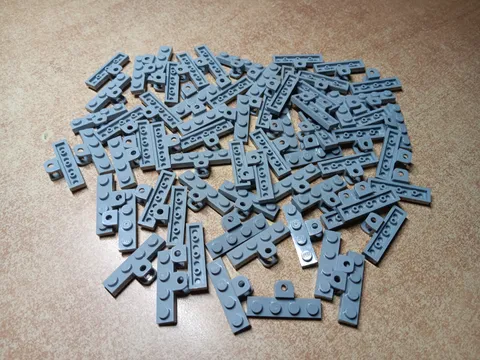 LEGO BULK LOT OF 64 LIGHT BLUISH GRAY 1X4 TOWBALL SOCKET PLATES #98263