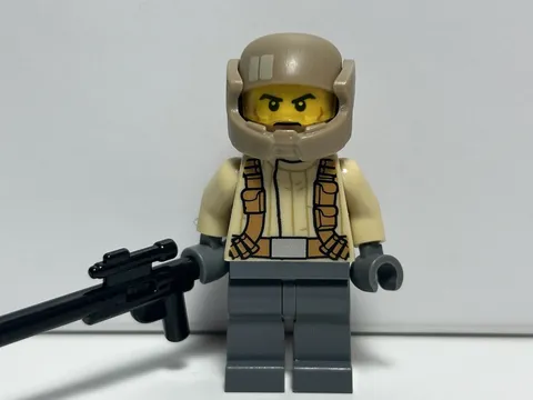 LEGO Star Wars sw0698 Resistance Trooper Minifigure From 75131
