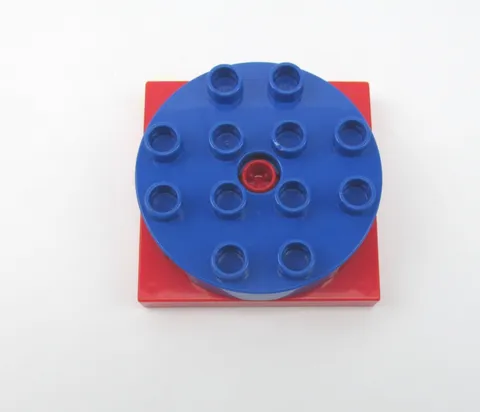 Lego Duplo Swivel Turntable with 4x4 Red Square Base & Blue Round Top
