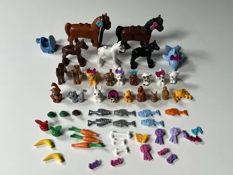 Lego Minifigure Lot of Animal Friends Figures And Accessories